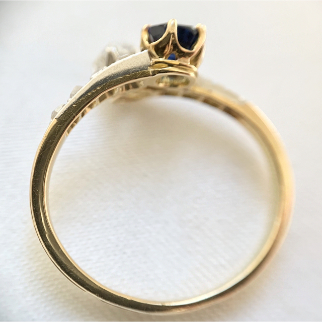 アンティークジュエリー  オールドヨーロピアン ダイヤモンド 非加熱サファイア レディースのアクセサリー(リング(指輪))の商品写真