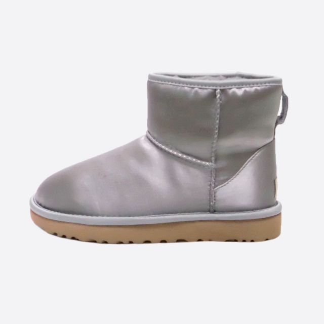 UGG(アグ)の★新品★UGG★クラシックミニサテン (Elephant/W6/23cm) レディースの靴/シューズ(ブーツ)の商品写真