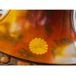 鋳銅　金属製の花瓶、壺、鋳造品　皇室御用達　金メッキ菊紋　菊花紋章
