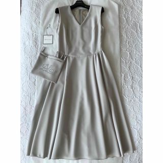 フォクシー(FOXEY)のDAISY LIN★Dress"My Fair Lady"ライトグレー/38(ロングワンピース/マキシワンピース)