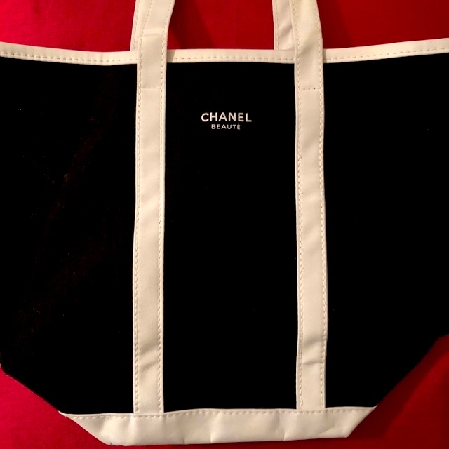 CHANEL(シャネル)の【最終価格】CHANEL 海外ノベルティバッグ  レディースのバッグ(トートバッグ)の商品写真