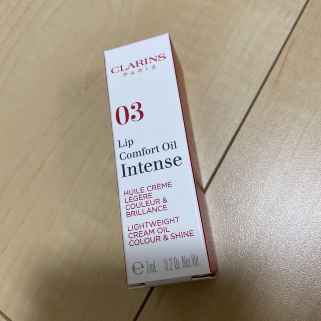 CLARINS(クラランス)の【新品未開封】クラランス　コンフォートリップオイル インテンス　03 コスメ/美容のベースメイク/化粧品(口紅)の商品写真