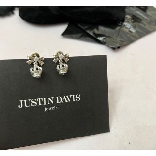 ジャスティンデイビス(Justin Davis)のジャスティンデイビス♡新品クラウンピアス 2個セット(ピアス)