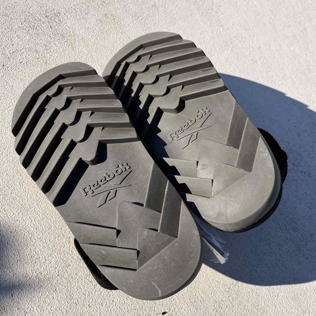 US9(27cm) 本物 REEBOKスエードレザーサンダルBEARNIK 通販企業 メンズ