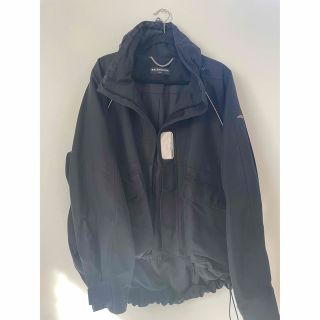 バレンシアガ(Balenciaga)のbalenciaga Cシェイプマウンテンパーカー 44 付属品あり(マウンテンパーカー)