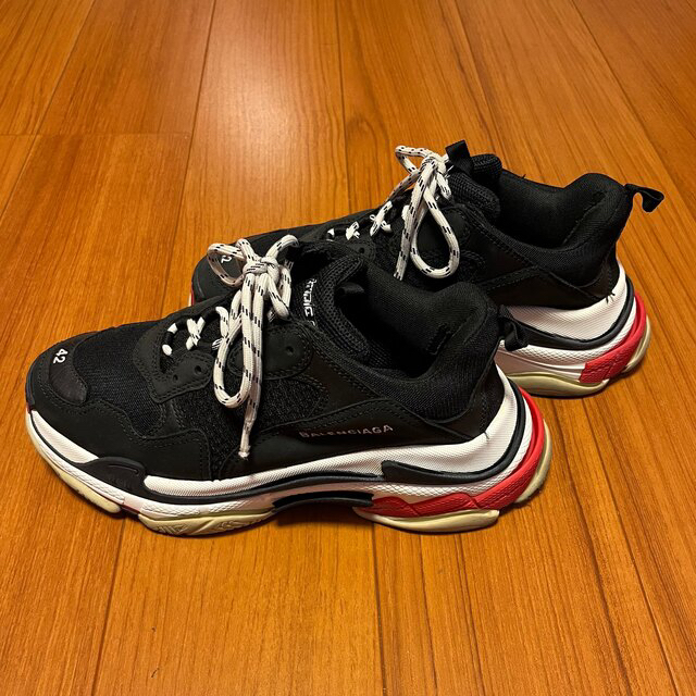 サイズ42275㎝Balenciaga Triple S "Black/Red" トリプルS