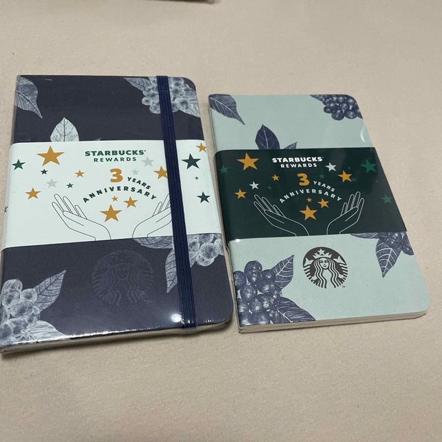 Starbucks Coffee(スターバックスコーヒー)のスターバックス☆新品未使用！モレスキンノート2冊セット！ インテリア/住まい/日用品の文房具(ノート/メモ帳/ふせん)の商品写真