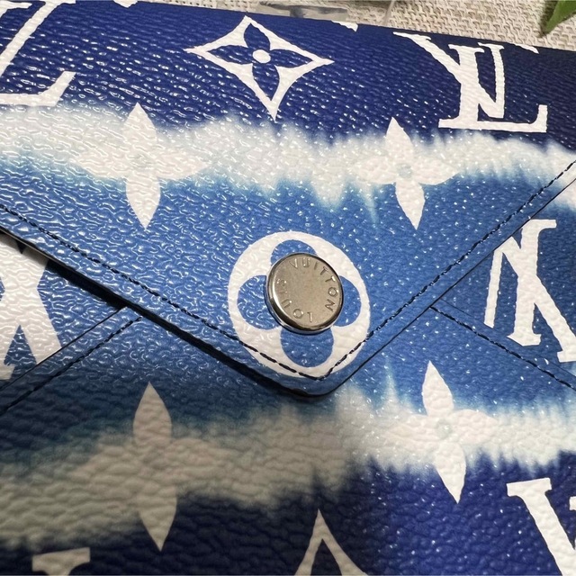 LOUIS VUITTON ルイ・ヴィトン ポーチ モノグラム ブルー 美品