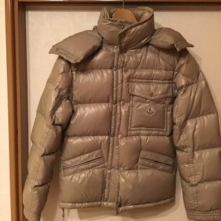 モンクレール(MONCLER)のモンクレー　ダウン(ダウンジャケット)