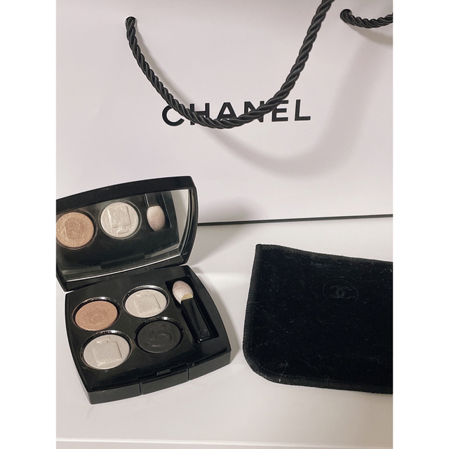 CHANEL   CHANEL アイシャドウNo.5 レ キャトル オンプルの通販 by