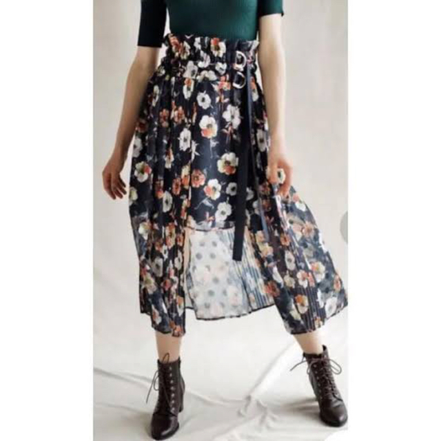 REDYAZEL(レディアゼル) オリジナルフラワープリントデザインスカート レディースのスカート(ロングスカート)の商品写真
