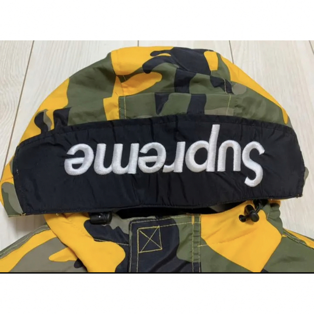 17AW Supreme yellow camo pullover