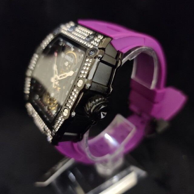 自動巻き パープル ラバーバンド メーカー箱付き ウォッチ 腕時計 トノー 樽型 メンズの時計(腕時計(アナログ))の商品写真