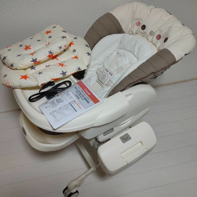 combi - 【送料込】コンビ おまけ付き 綺麗 ネムリラ オートスウィング
