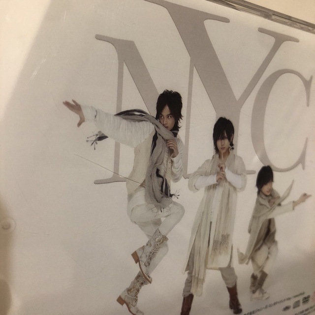 NYC(エヌワイシー)のNYC 勇気100%  初回盤　CD +DVD エンタメ/ホビーのCD(ポップス/ロック(邦楽))の商品写真