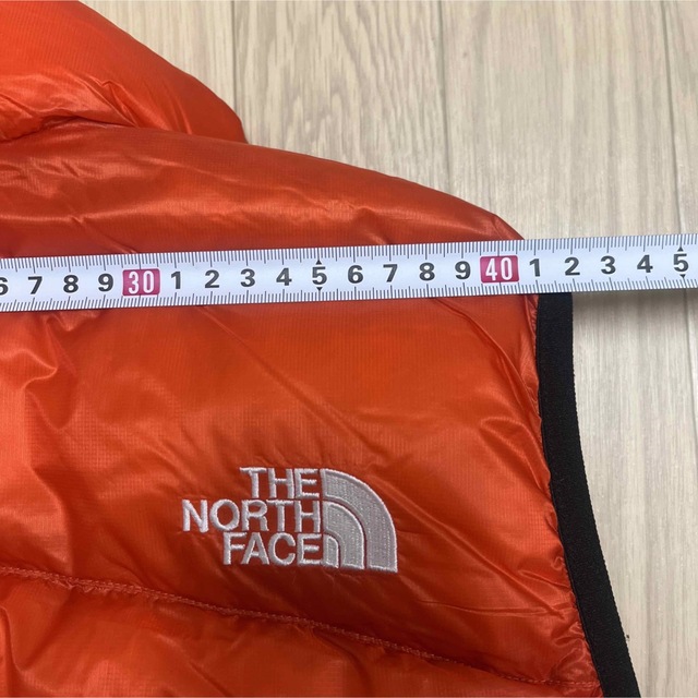 THE NORTH FACE(ザノースフェイス)のタイムセール　未使用ノースフェイスアコンカグアベスト レディースのジャケット/アウター(ダウンベスト)の商品写真