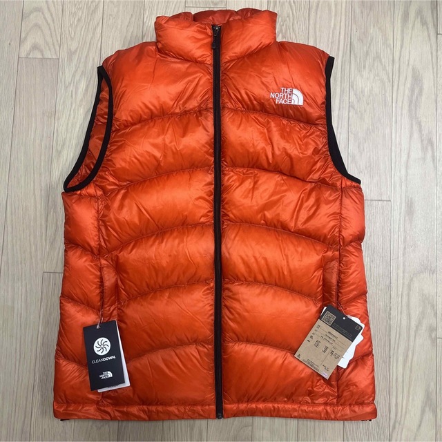 THE NORTH FACE(ザノースフェイス)のタイムセール　未使用ノースフェイスアコンカグアベスト レディースのジャケット/アウター(ダウンベスト)の商品写真