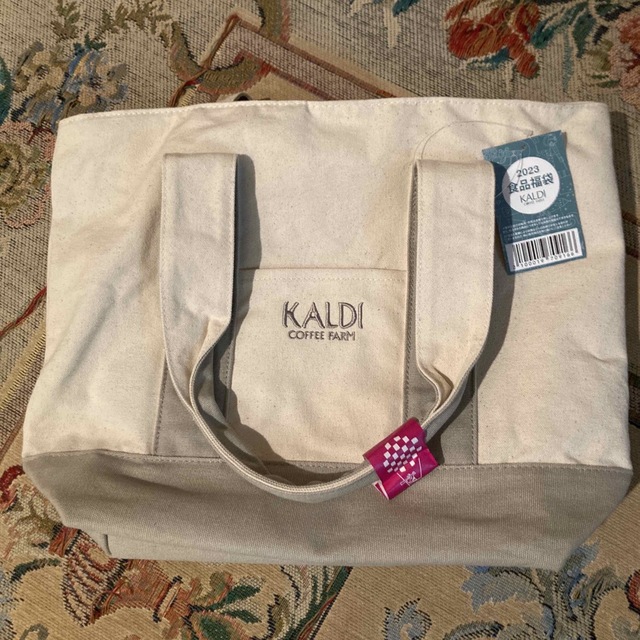 KALDI(カルディ)のカルディ　2023  福袋　KALDI レディースのバッグ(トートバッグ)の商品写真