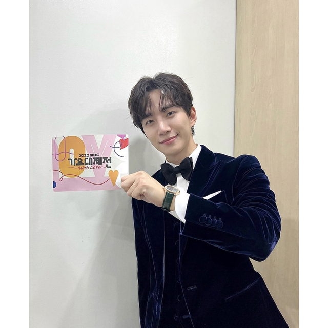 2021年激安 ジュノ 新品未開封 ペンペン パジャマ 冬の少年 公式 JUNHO