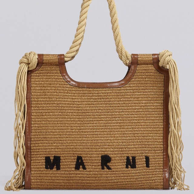 レディースMARNI(マルニ) ロープハンドル付きMARCELサマーバッグ