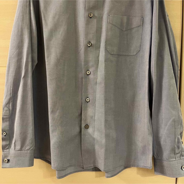 PRADA(プラダ)の美品 プラダ/PRADA ブルーグレー 長袖無地シャツ 42 購入額約4万円 メンズのトップス(シャツ)の商品写真
