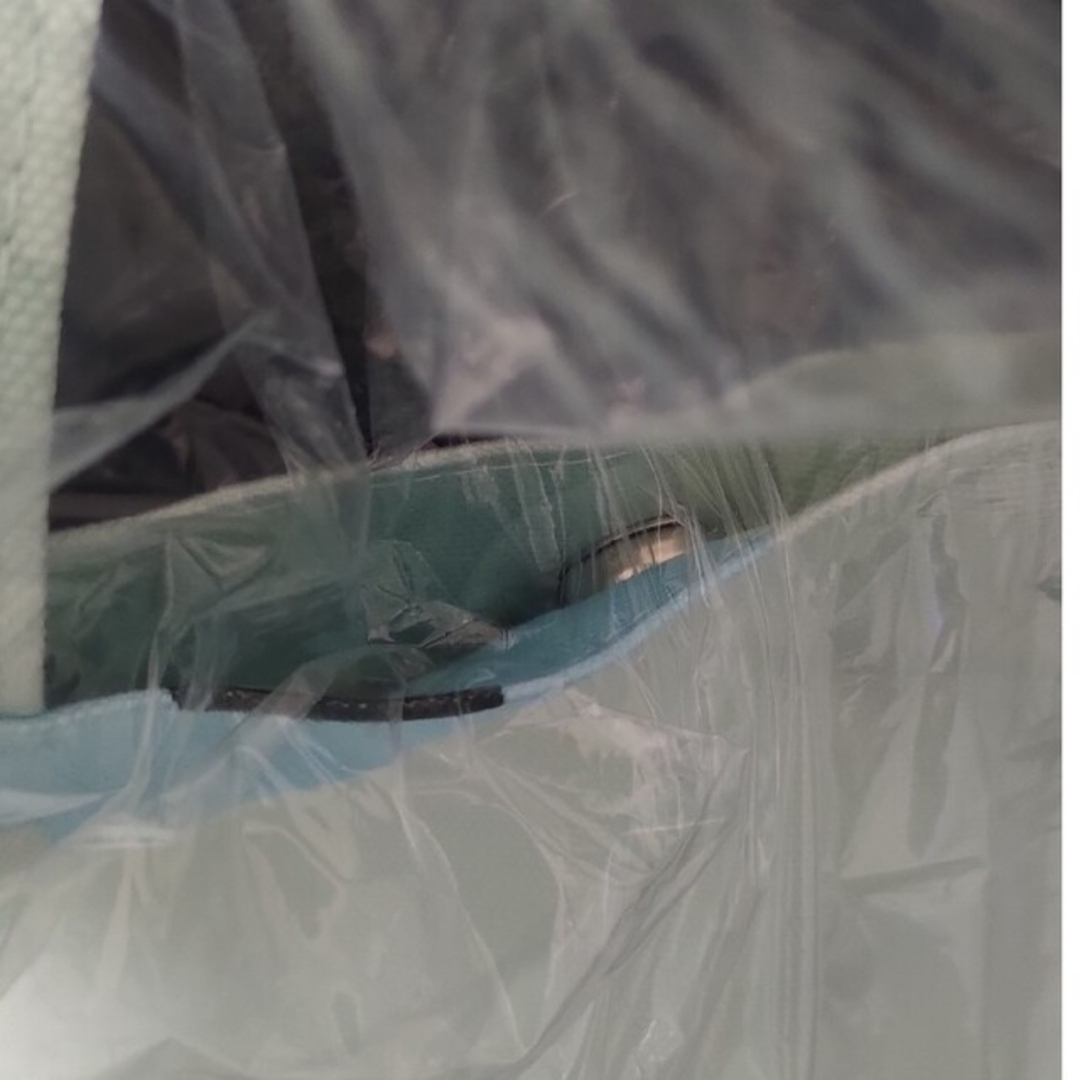 marimekko(マリメッコ)のマリメッコ(Marimekko) ハンドバッグ　ウニッコ　2020年 レディースのバッグ(トートバッグ)の商品写真