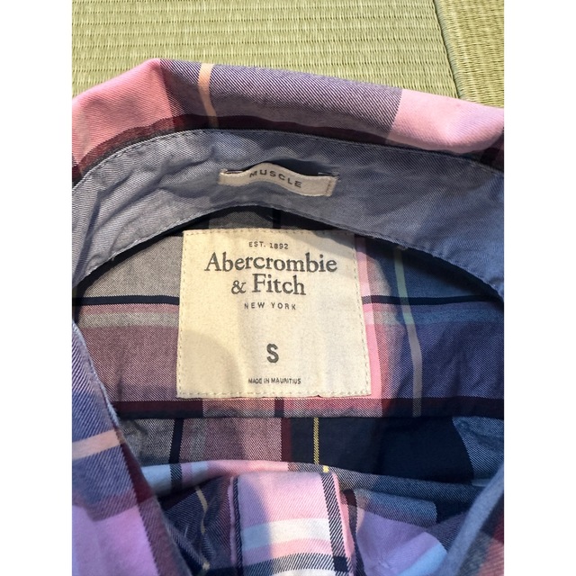 Abercrombie&Fitch(アバクロンビーアンドフィッチ)の長袖シャツ　Abercrombie & Fitch メンズのトップス(シャツ)の商品写真