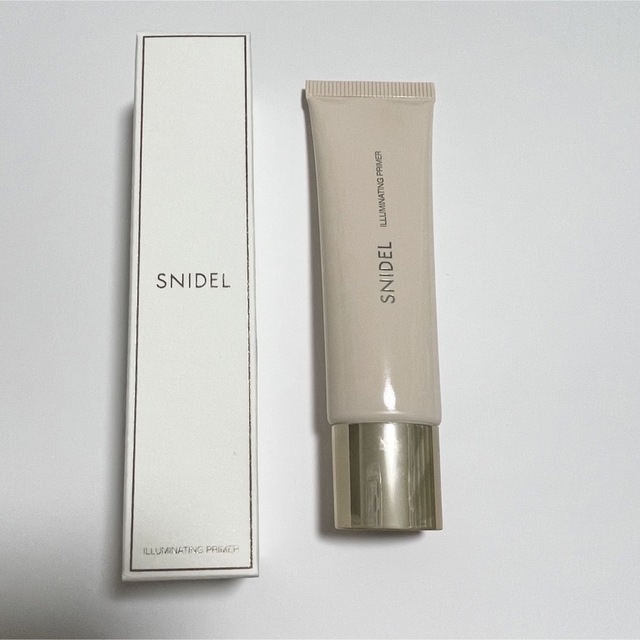 SNIDEL(スナイデル)のSNIDEL BEAUTY  イルミネイティングプライマー　01 コスメ/美容のベースメイク/化粧品(化粧下地)の商品写真