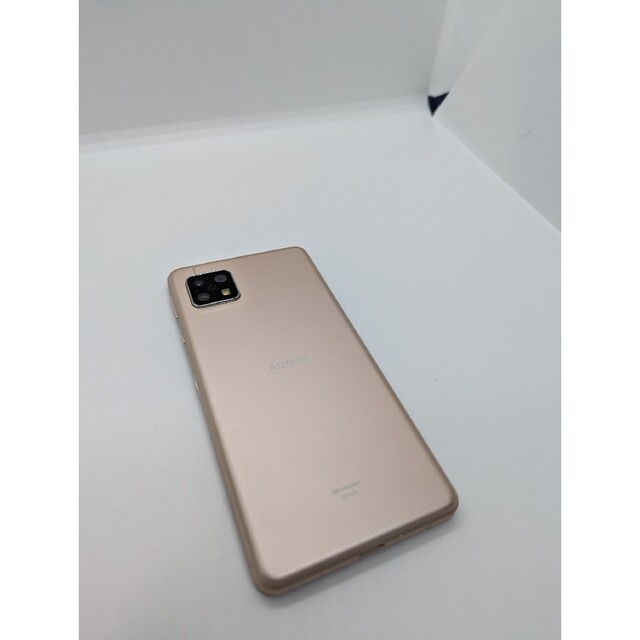 AQUOS(アクオス)の【超美品】AQUOS sense 5G ライトカッパー 64GB 本体 スマホ/家電/カメラのスマートフォン/携帯電話(スマートフォン本体)の商品写真