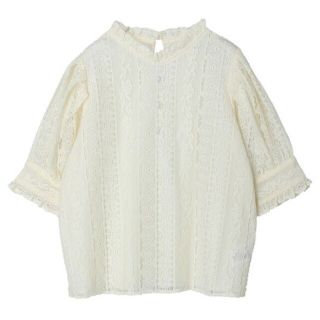 メゾンドフルール(Maison de FLEUR)のセールMaison de FLEUR canoneあの日の花束レーストップス(Tシャツ(半袖/袖なし))