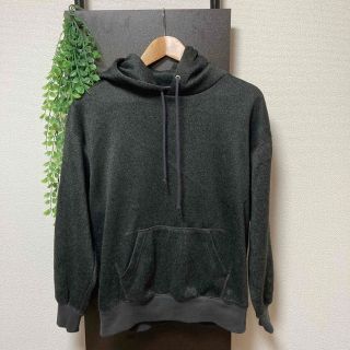 ユナイテッドアローズグリーンレーベルリラクシング(UNITED ARROWS green label relaxing)のプルオーバパーカー　ダークグリーン　XSサイズ(パーカー)