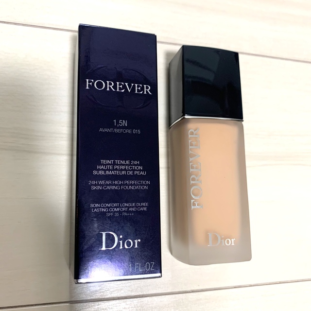 Diorスキン フォーエヴァーフルイドマット