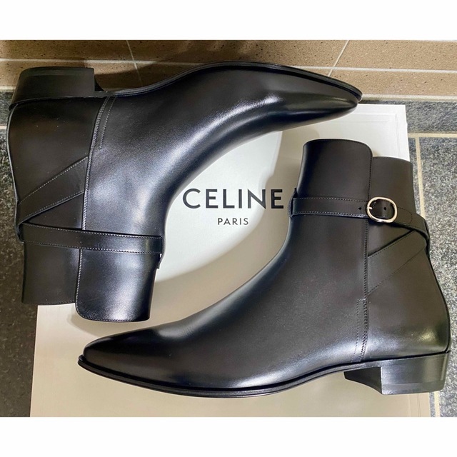 メール便不可】 celine サンローランパリ 42セリーヌ レザーヒール