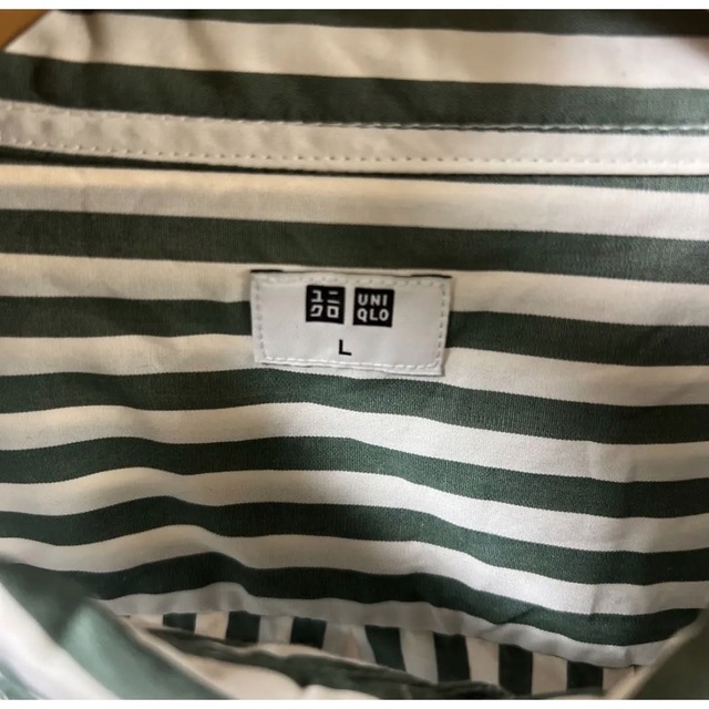 UNIQLO(ユニクロ)のUNIQLO UNIQLO シャツ　ストライプ　グリーン メンズのトップス(シャツ)の商品写真