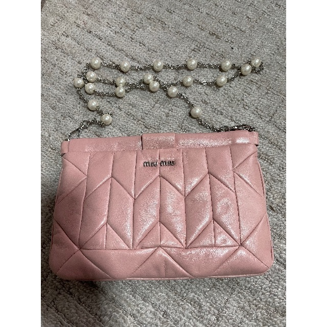 MIUMIU パールショルダーバッグ