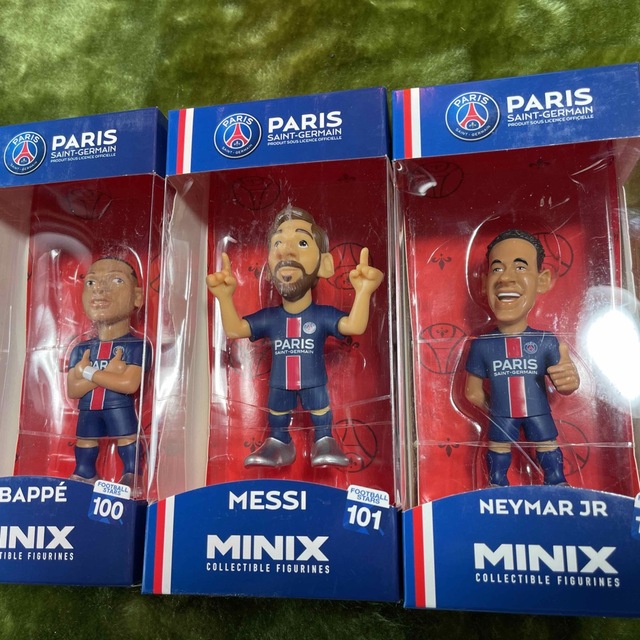 フィギュア リオネル メッシ エムバペ ネイマール 三体セット PSG 季節 ...