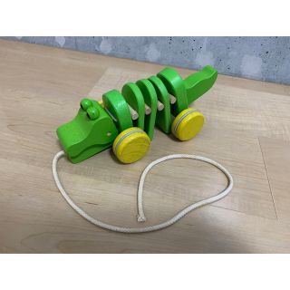 プラントイ(PLANTOYS)のプラントイ　plantoys ダンシングアリゲーター(手押し車/カタカタ)