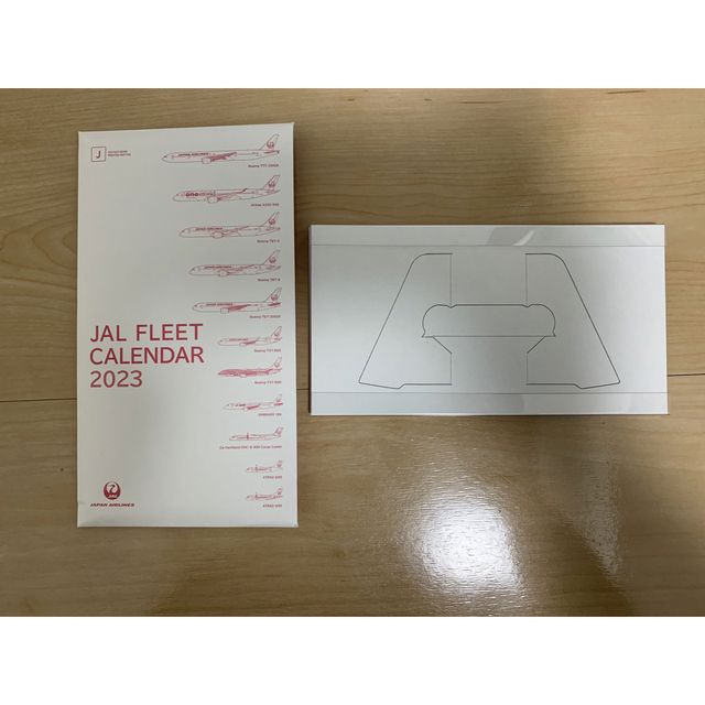 JAL(日本航空)(ジャル(ニホンコウクウ))のJALカレンダー2023年 インテリア/住まい/日用品の文房具(カレンダー/スケジュール)の商品写真