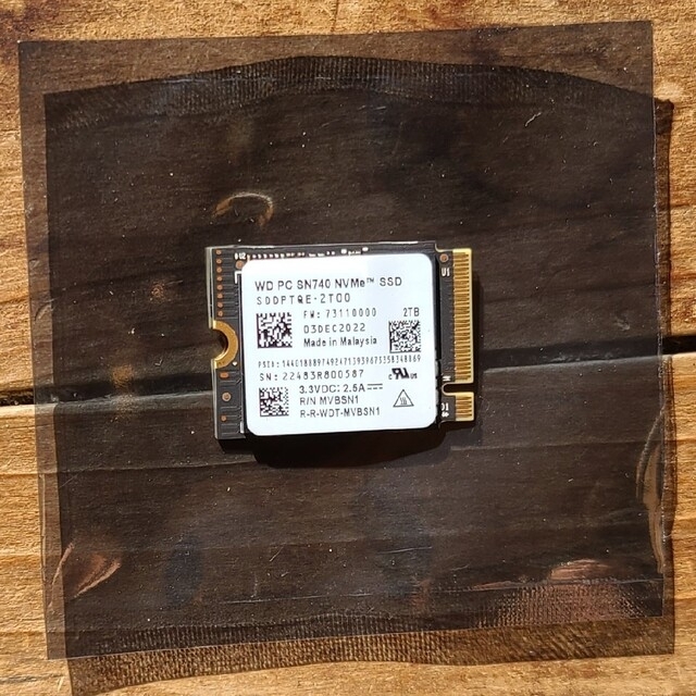 最高 未使用 SSD NVMe 2TB SN740 WD  Deck Steam PCパーツ