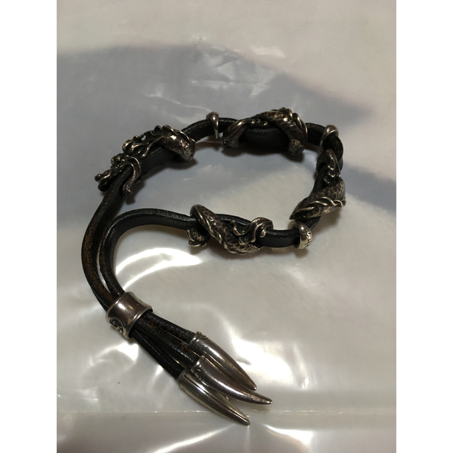 Bull Blood ブルブラッド　タオドラゴン　ブレスレット　正規品　中古 メンズのアクセサリー(ブレスレット)の商品写真