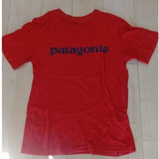 パタゴニア(patagonia)のpatagonia ロゴTシャツ 赤 メンズS(シャツ)