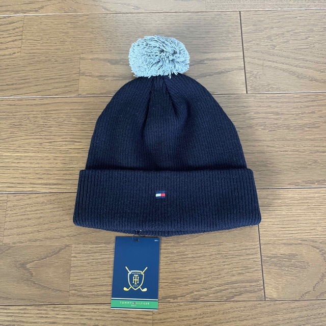 TOMMY HILFIGER(トミーヒルフィガー)のTOMMY HILFIGER ニット帽新品タグ付き メンズの帽子(ニット帽/ビーニー)の商品写真