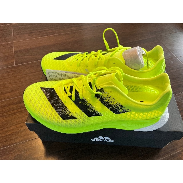 adidas(アディダス)の新品　アディダス アディゼロプロ　 adidas adizero PRO スポーツ/アウトドアのランニング(シューズ)の商品写真