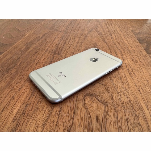 美品 iPhone 6s Silver 128 GB SIMフリー