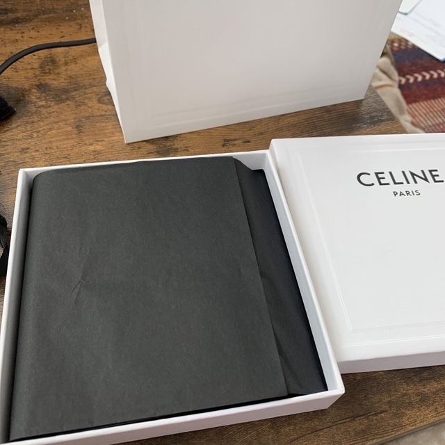 celine(セリーヌ)の【新品】セリーヌ　コインケース レディースのファッション小物(コインケース)の商品写真