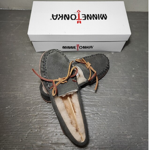 MINNETONKA ミネトンカ モカシン シープスキンハードソール 3345