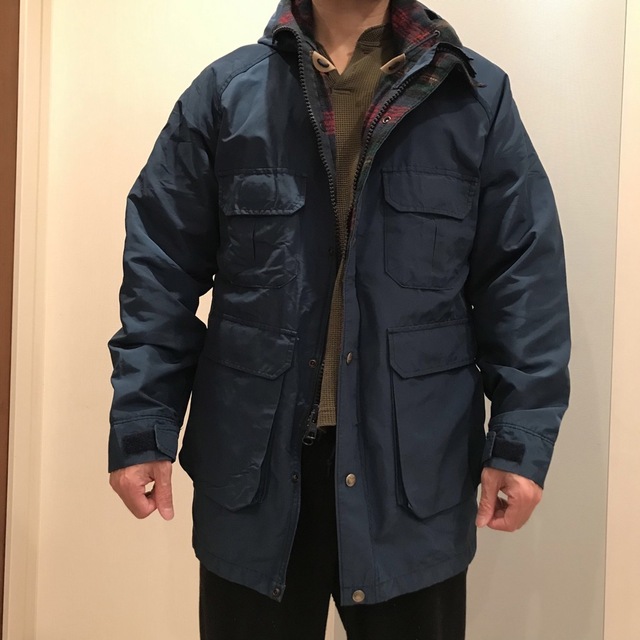 WOOLRICH(ウールリッチ)のウールリッチ　アウター　ブルー メンズのジャケット/アウター(ブルゾン)の商品写真