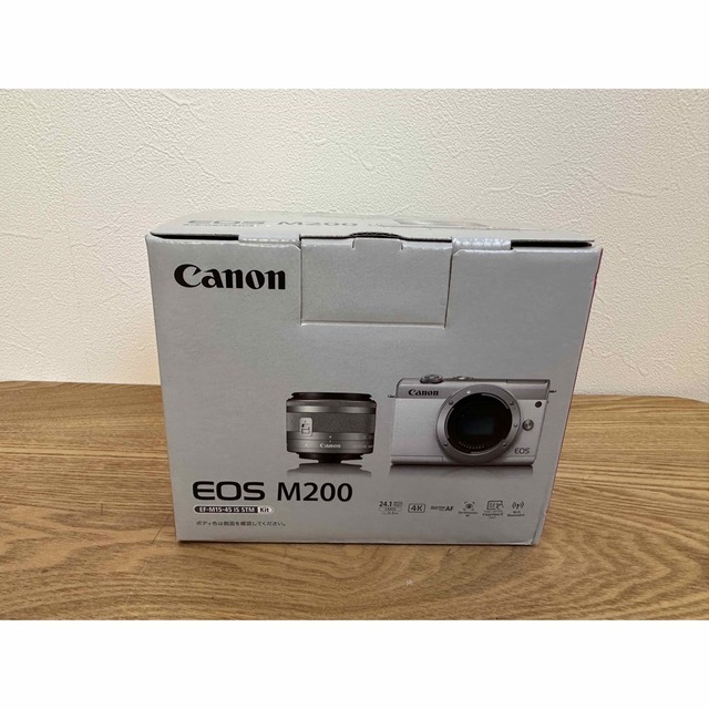 新品 Canon EOS M200 レンズキット ホワイト ミラーレスミラーレス一眼