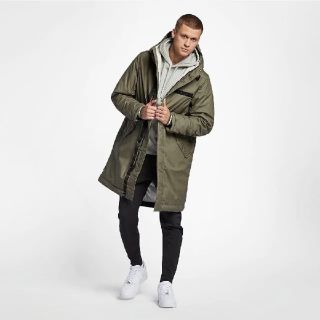 ナイキ(NIKE)のナイキ NFW シンセティックフィルパーカー Mサイズ(モッズコート)