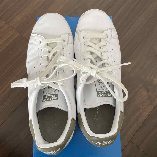 adidas(アディダス)のadidas スタンスミス　EE5798  27．5センチ メンズの靴/シューズ(スニーカー)の商品写真